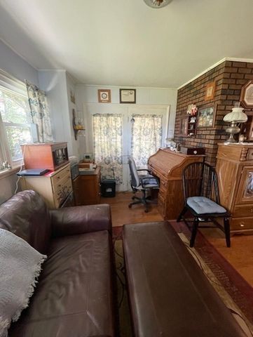 111 Grandview Dr, Lawrenceburg, TN 38464