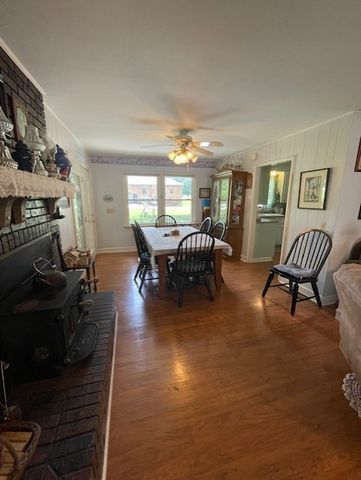 111 Grandview Dr, Lawrenceburg, TN 38464