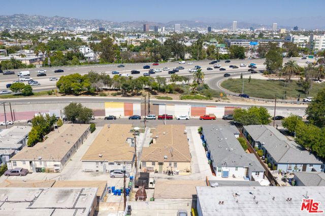 8612 Beverlywood Street, Los Angeles, CA 90034