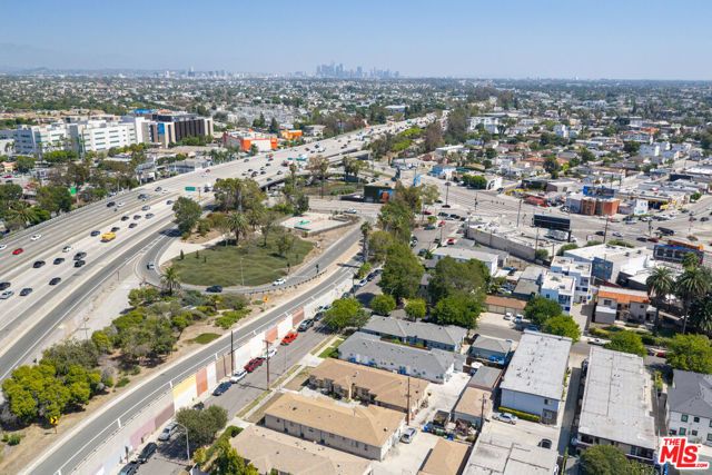 8612 Beverlywood Street, Los Angeles, CA 90034
