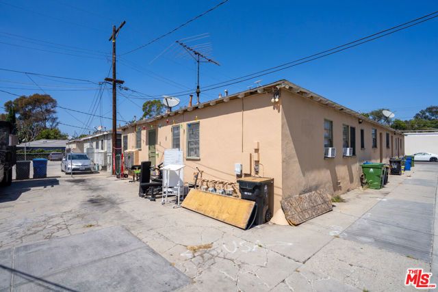8612 Beverlywood Street, Los Angeles, CA 90034