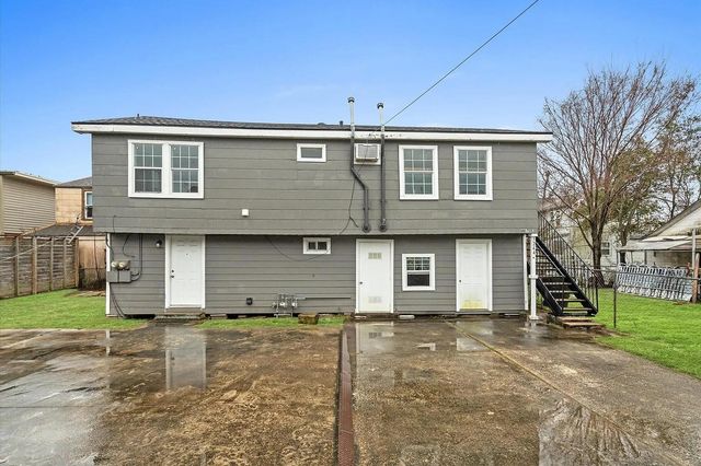 5244 Leeland Street C, Houston, TX 77023