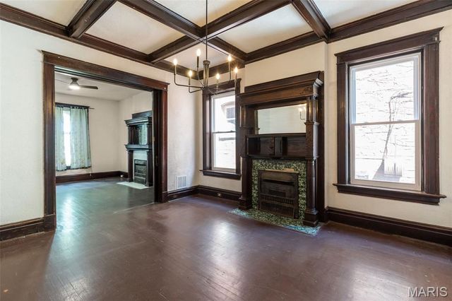 4818 Greer Avenue 1st Floor, St Louis, MO 63115