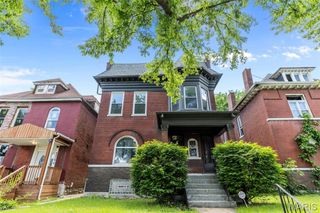 4818 Greer Avenue 1st Floor, St Louis, MO 63115