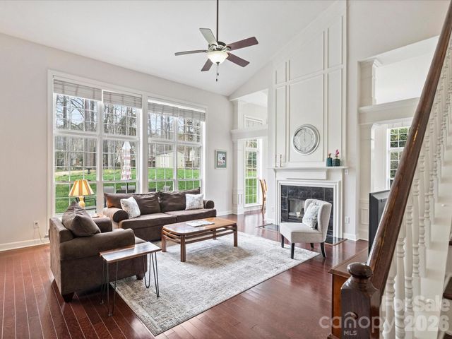 9822 Zackery Avenue, Charlotte, NC 28277