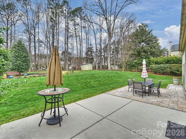 9822 Zackery Avenue, Charlotte, NC 28277