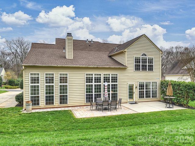 9822 Zackery Avenue, Charlotte, NC 28277