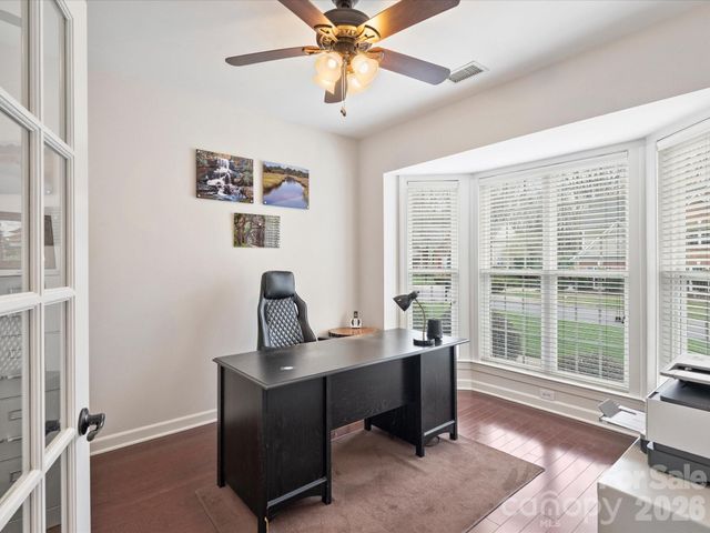 9822 Zackery Avenue, Charlotte, NC 28277