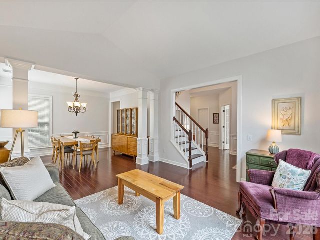 9822 Zackery Avenue, Charlotte, NC 28277