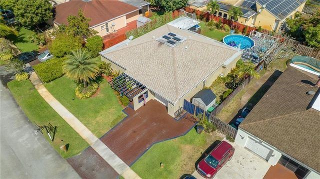 4984 SW 95th Ave, Cooper City, FL 33328