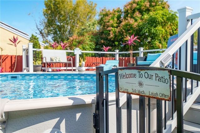 4984 SW 95th Ave, Cooper City, FL 33328