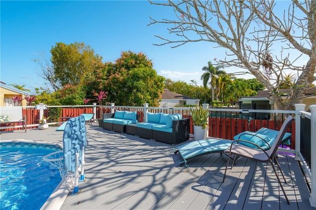 4984 SW 95th Ave, Cooper City, FL 33328