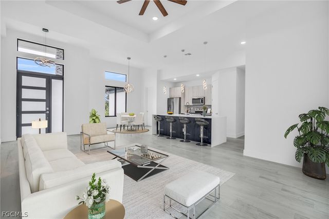 9402 Arrid CIR, Port Charlotte, FL 33981