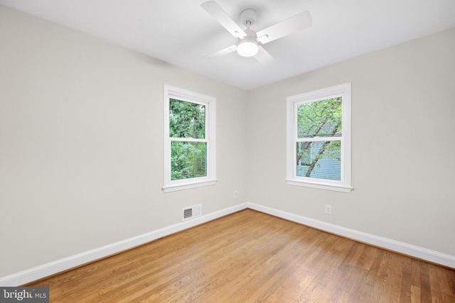 406 HANSON LN, Alexandria, VA 22302