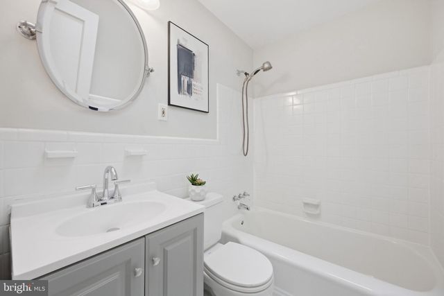 406 HANSON LN, Alexandria, VA 22302