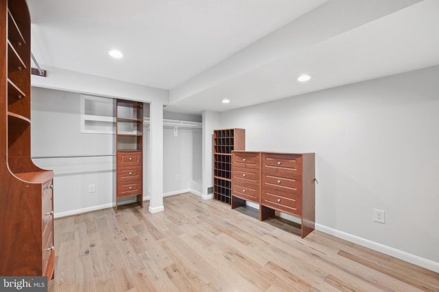 406 HANSON LN, Alexandria, VA 22302