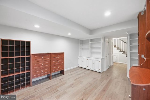 406 HANSON LN, Alexandria, VA 22302