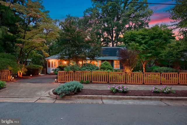 406 HANSON LN, Alexandria, VA 22302