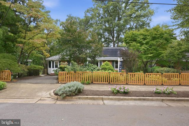 406 HANSON LN, Alexandria, VA 22302