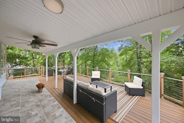 406 HANSON LN, Alexandria, VA 22302