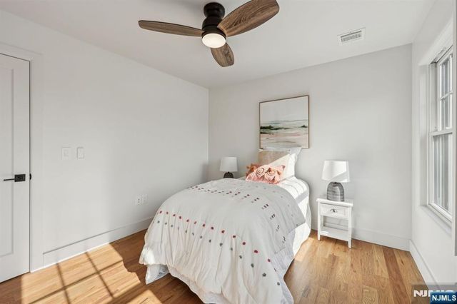 133 Forest Street 1F, Montclair, NJ 07042