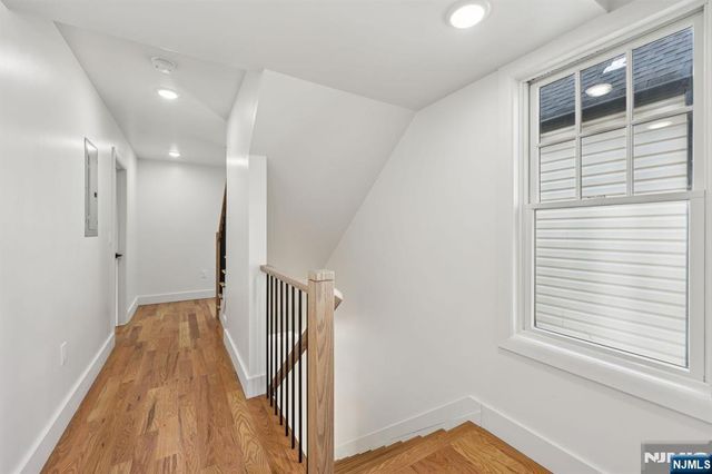 133 Forest Street 1F, Montclair, NJ 07042