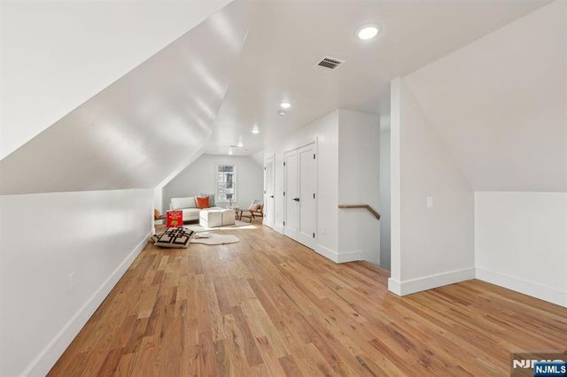 133 Forest Street 1F, Montclair, NJ 07042