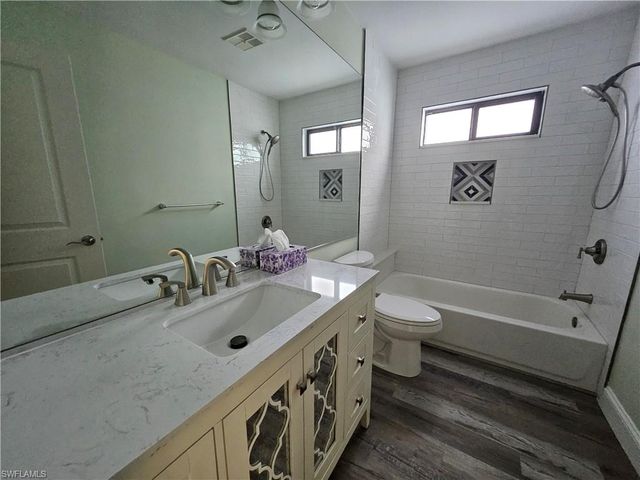 17829 Port Boca CIR, Fort Myers, FL 33908