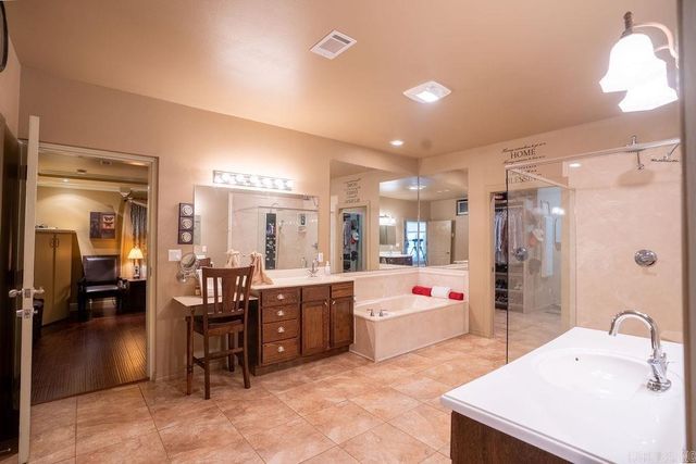 129 Nita Lane, Searcy, AR 72143