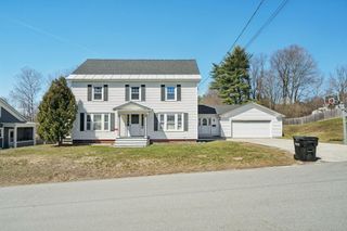 20 School Street, Newport, NH 03773