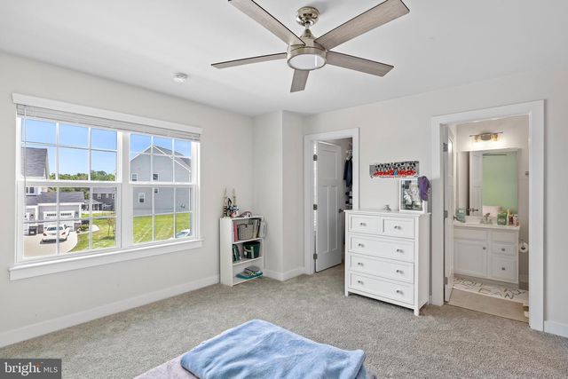 5018 BIRCH LEAF CIR, Fredericksburg, VA 22407