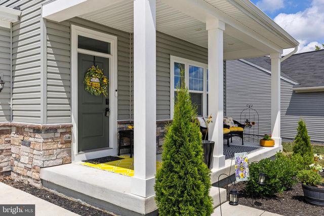 5018 BIRCH LEAF CIR, Fredericksburg, VA 22407