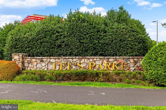 5018 BIRCH LEAF CIR, Fredericksburg, VA 22407