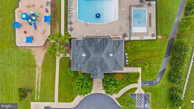 5018 BIRCH LEAF CIR, Fredericksburg, VA 22407