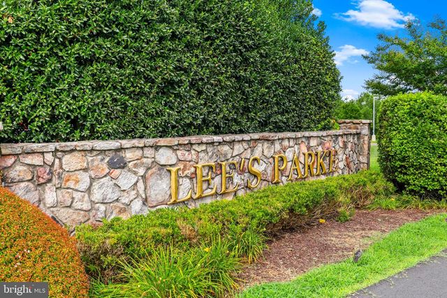 5018 BIRCH LEAF CIR, Fredericksburg, VA 22407