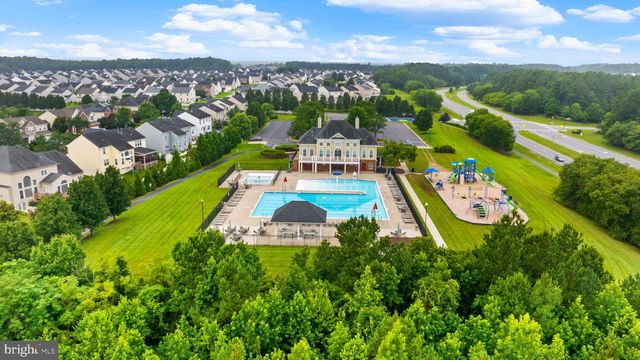 5018 BIRCH LEAF CIR, Fredericksburg, VA 22407