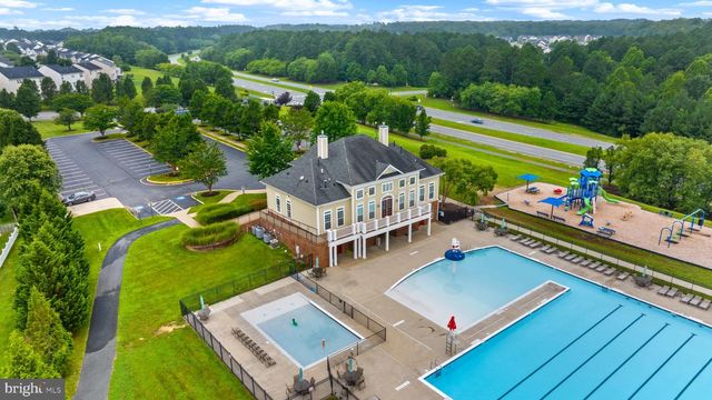 5018 BIRCH LEAF CIR, Fredericksburg, VA 22407