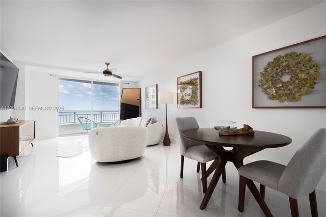 770 Claughton Island Dr 1610, Miami, FL 33131