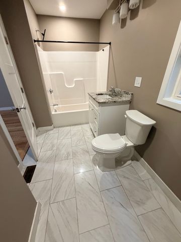 36 Standish St 0, Worcester, MA 01604