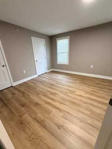 36 Standish St 0, Worcester, MA 01604