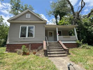 21 Allen Street, Asheville, NC 28806