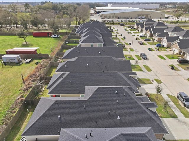 11818 Beachberry Drive, Houston, TX 77034