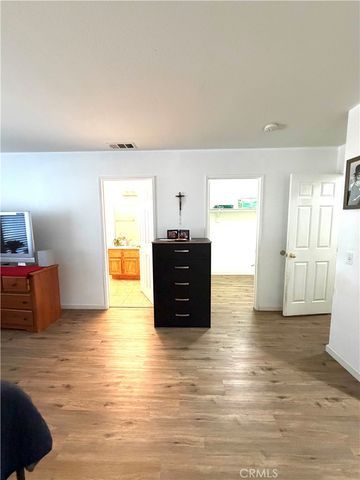 11840 Marshall, Adelanto, CA 92301