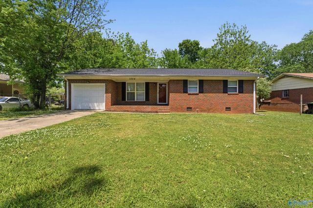 1504 Faye Street SW, Decatur, AL 35601
