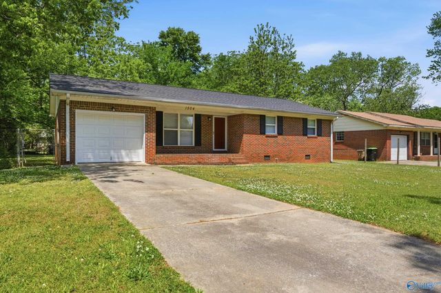 1504 Faye Street SW, Decatur, AL 35601