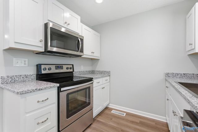 1504 Faye Street SW, Decatur, AL 35601