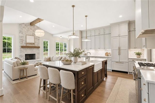 13040 Arnold Mill Road, Roswell, GA 30075