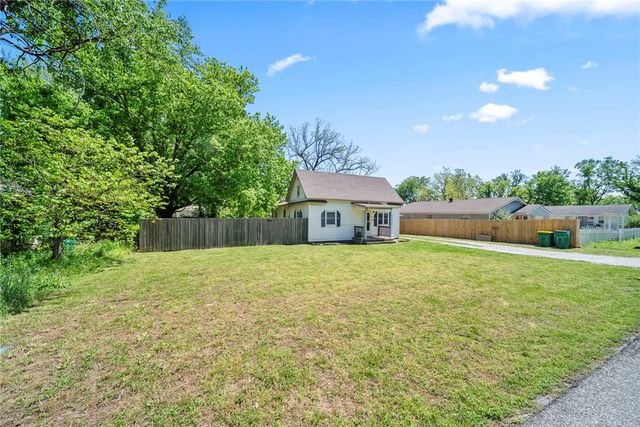 344 A Street, Centerton, AR 72719