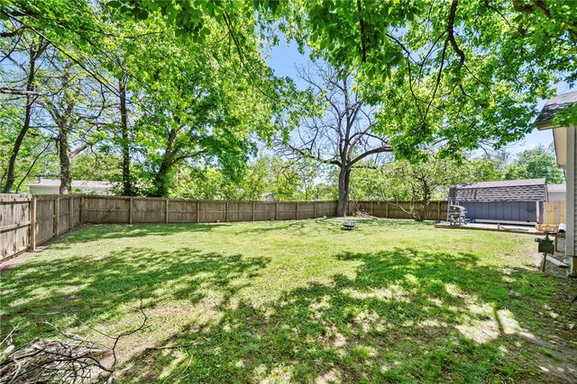 344 A Street, Centerton, AR 72719