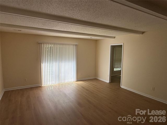 6341 Round Hill Road, Charlotte, NC 28211